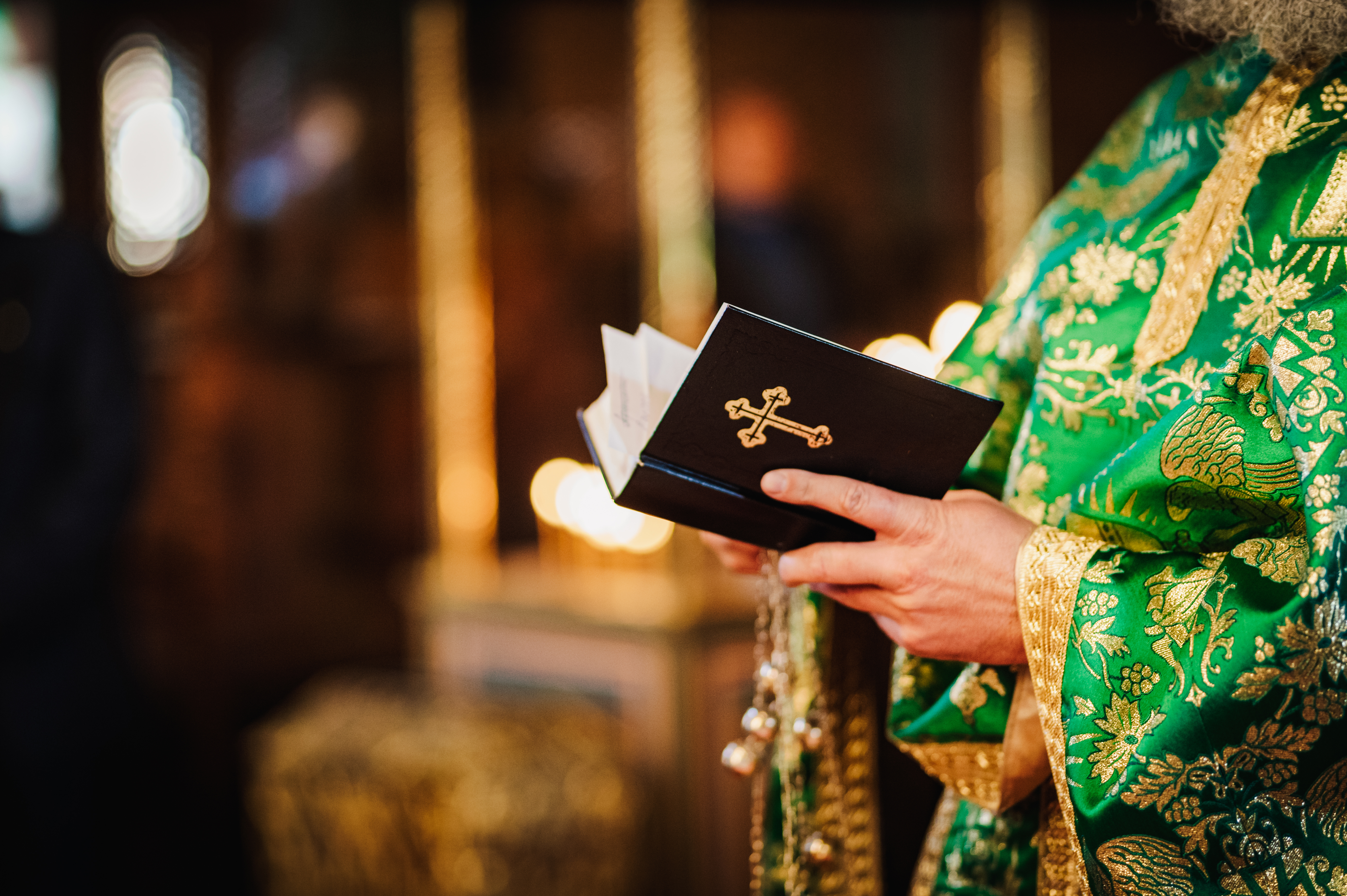 Întâmpinarea Domnului 2026: Sărbătoare mare la 40 de zile după Nașterea lui Hristos. Ce înseamnă ritualul aducerii copiilor la biserică