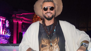 Cătălin Botezatu la o petrecere