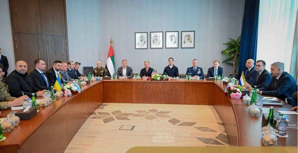 Ucraina şi Rusia continuă azi discuţiile mediate de SUA la Abu Dhabi. Întâlnirea de miercuri, „substanţială şi productivă”