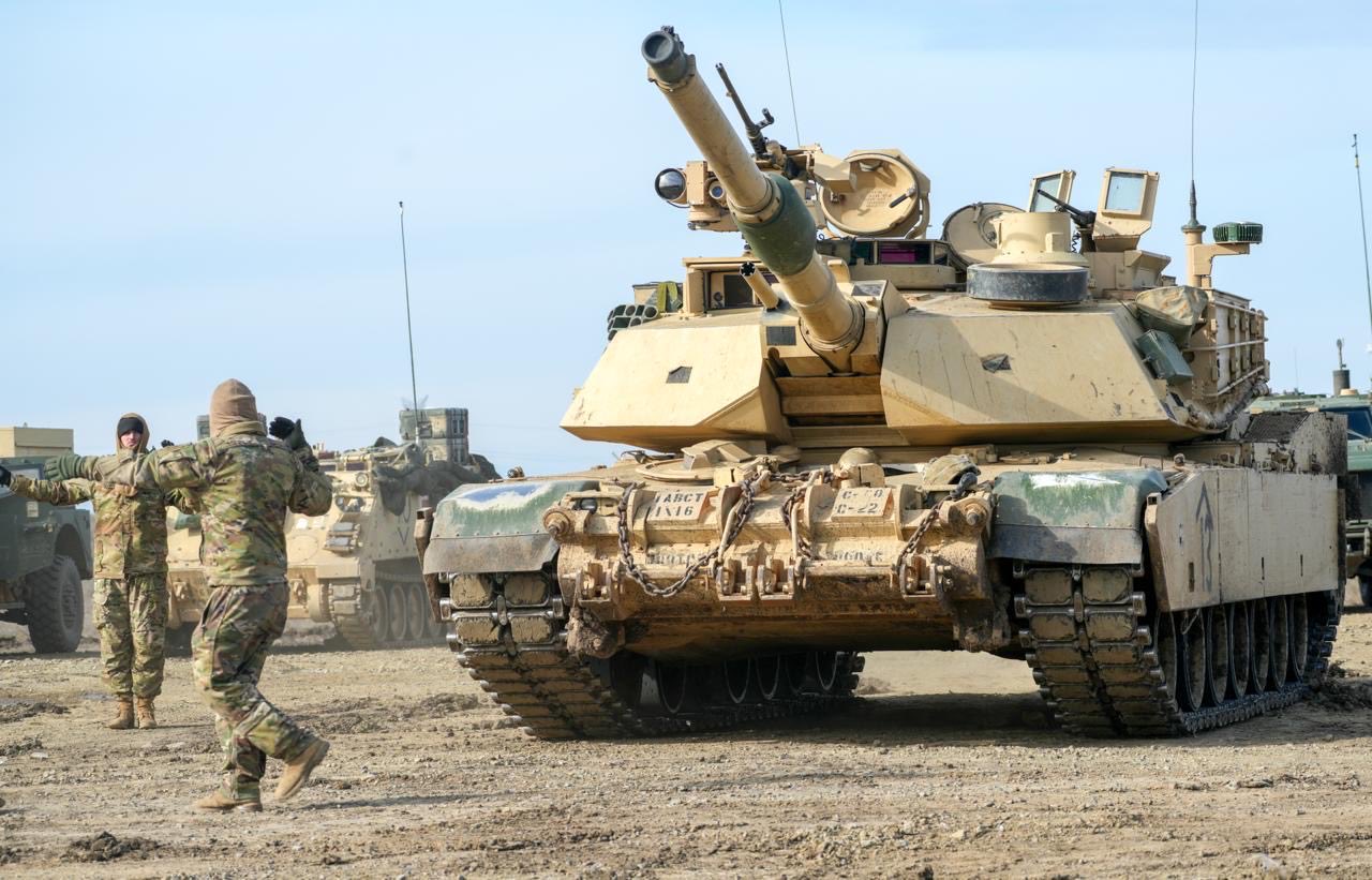 Exerciții româno-americane la Smârdan. Nicușor Dan: „Activitățile comune ne cresc capacitatea de acțiune în cadrul NATO”