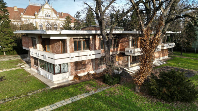 Fosta vilă de protocol a lui Nicolae Ceaușescu.