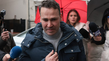 Robert Negoiță, primarul sectorului 3, sosește la sediul DNA din București.