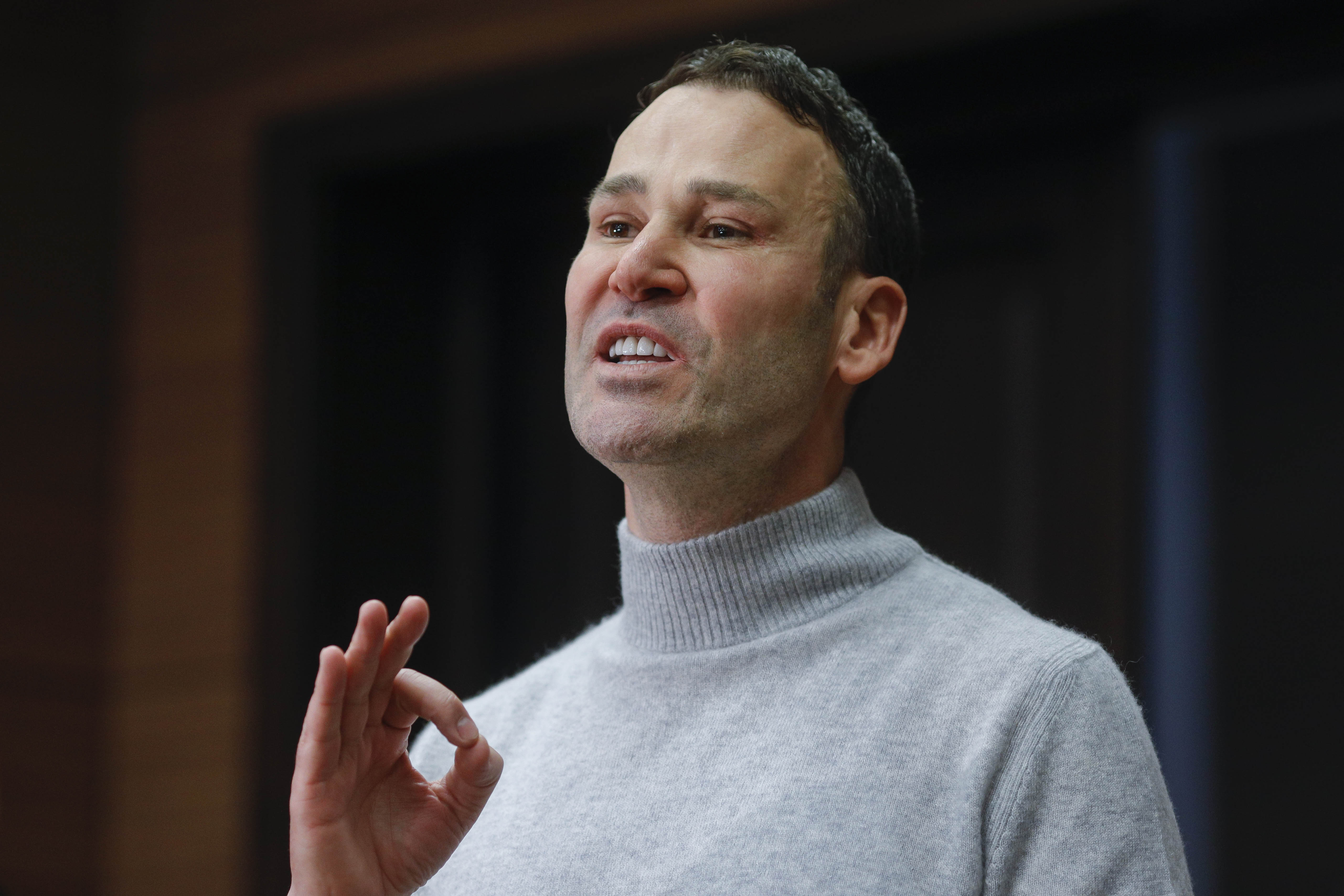 „Șefule, sunt lucruri pe care le poți face și lucruri pe care nu le poți face”. Stenograme din dosarul primarului Robert Negoiță