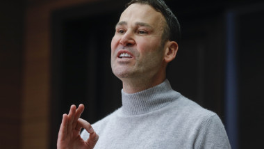 INSTANT_ROBERT_NEGOITA_07_INQUAM_Photos_Malina_Norocea