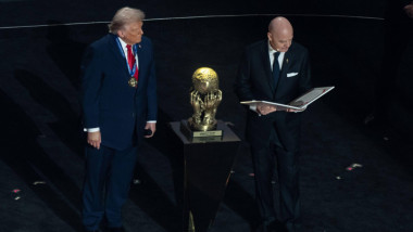 donald trump si gianni infantino