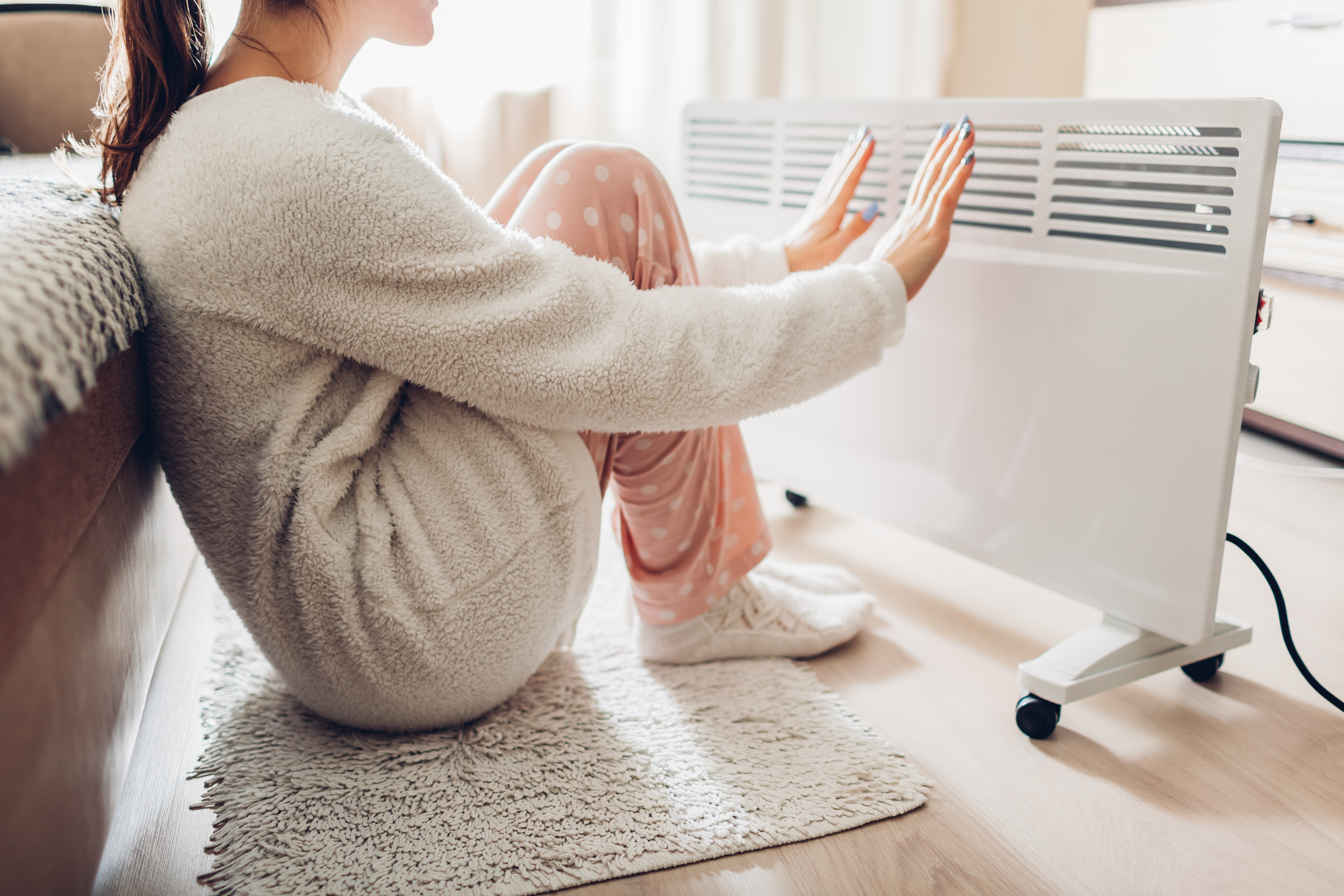 Senzația de mâini și picioare reci: Medicii explică semnele care pot indica probleme de sănătate ascunse