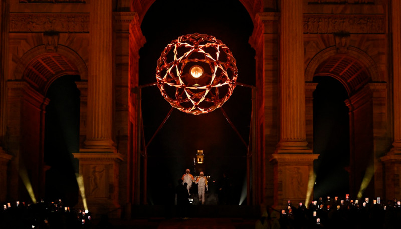 flacara olimpica italia milano cortina profimedia-1072683989