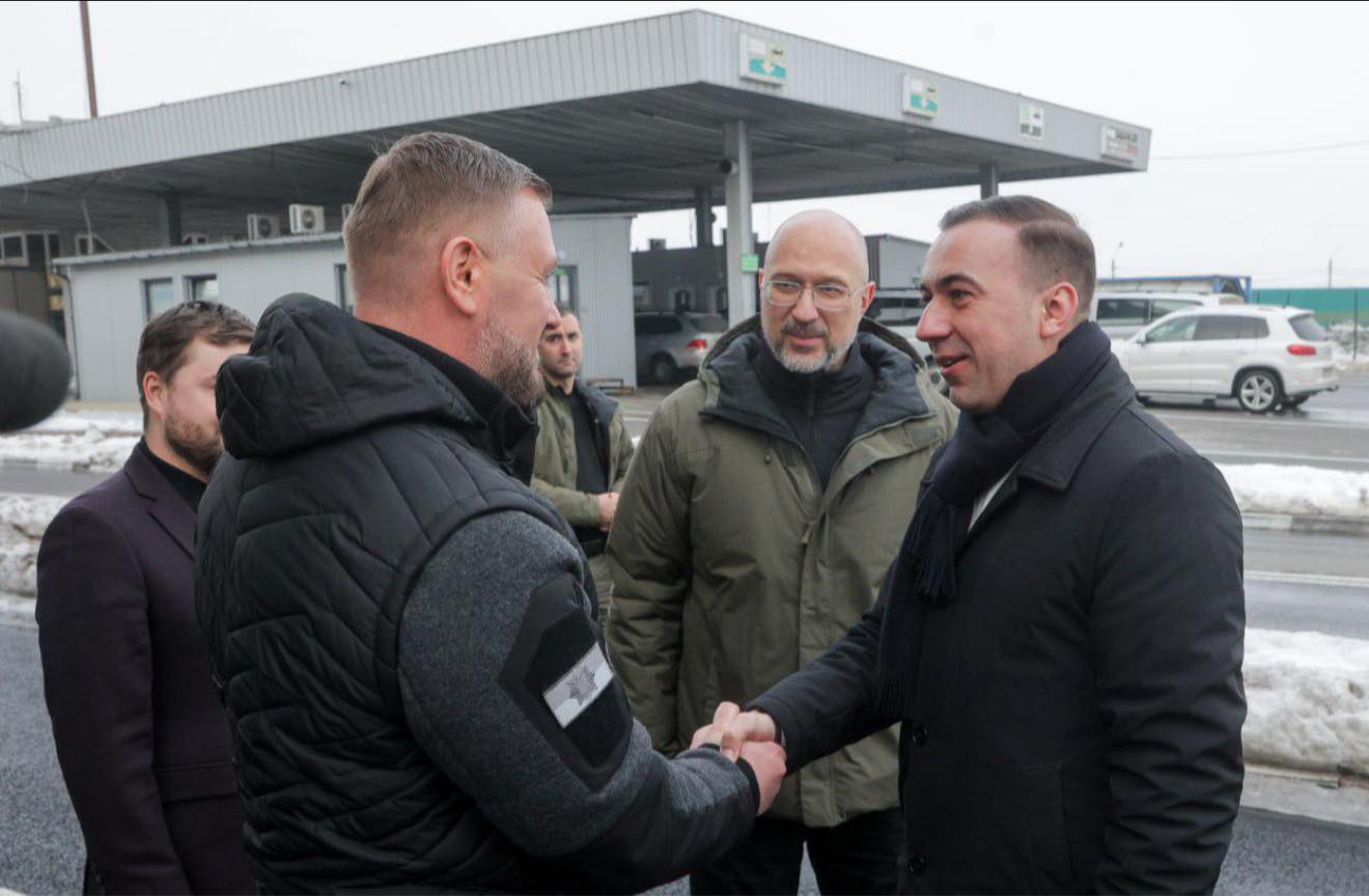 Bogdan Ivan, la granița cu Ucraina: „Oamenii trebuie să aibă energie, fără excepții”