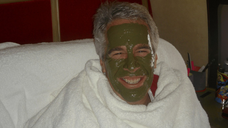 Jeffrey Epstein photo release by House Oversight Committee