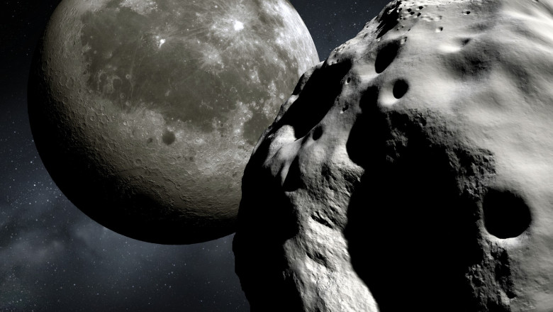 Asteroid Lună