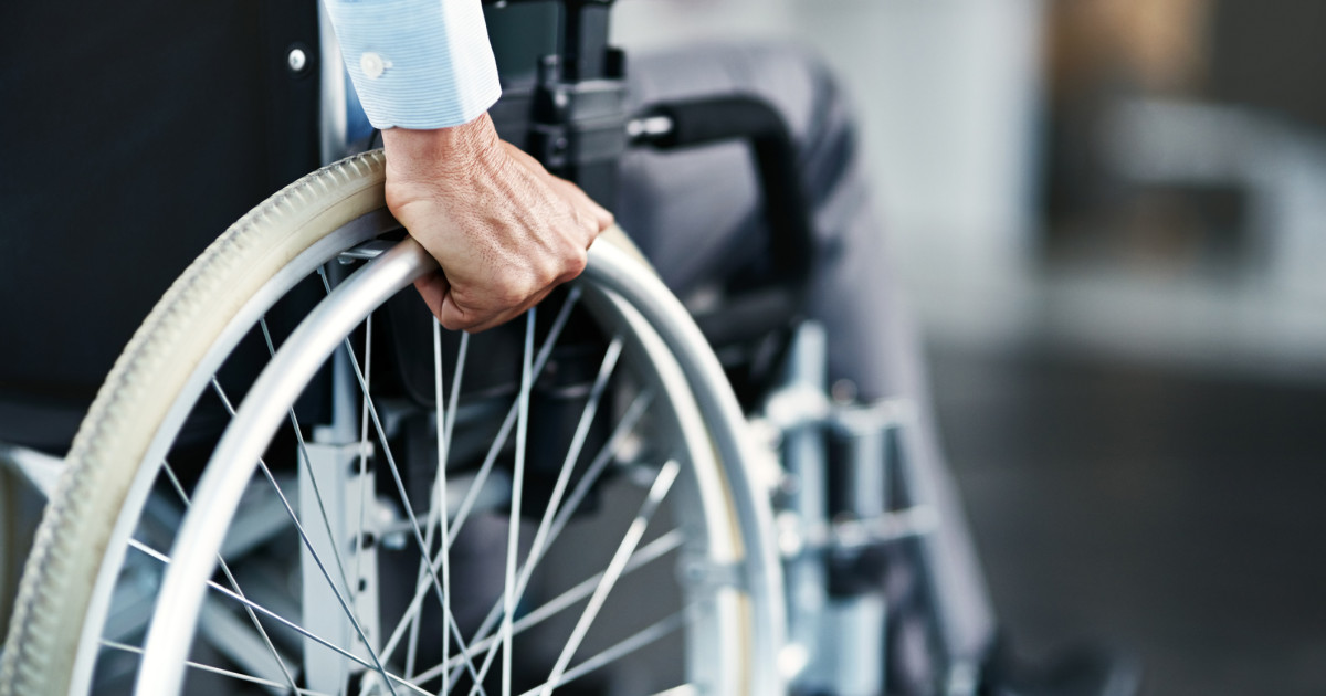Controale la nivel național în centrele pentru adulți cu dizabilități