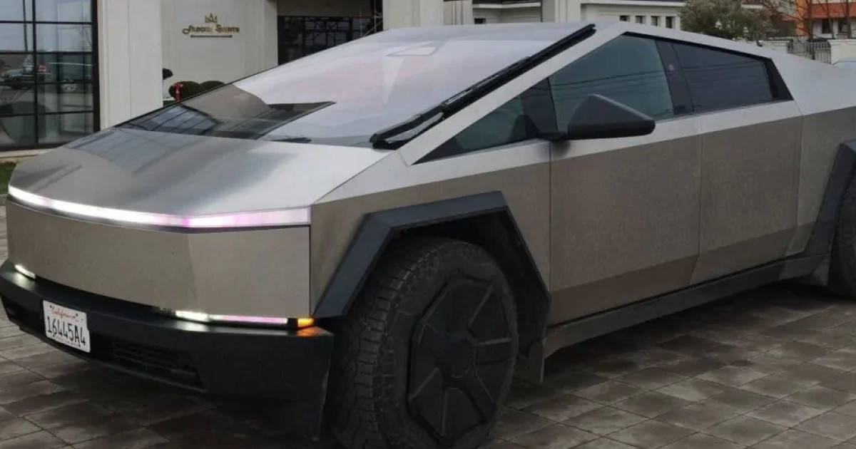 Șoferul Tesla Cybertruck din Lugoj, fără permis