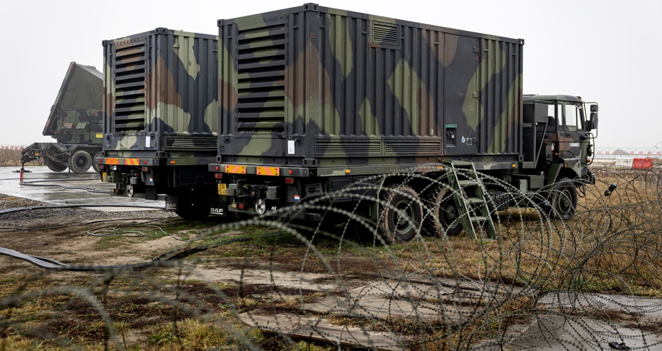 O dronă neidentificată s-a prăbuşit într-o unitate militară din Polonia