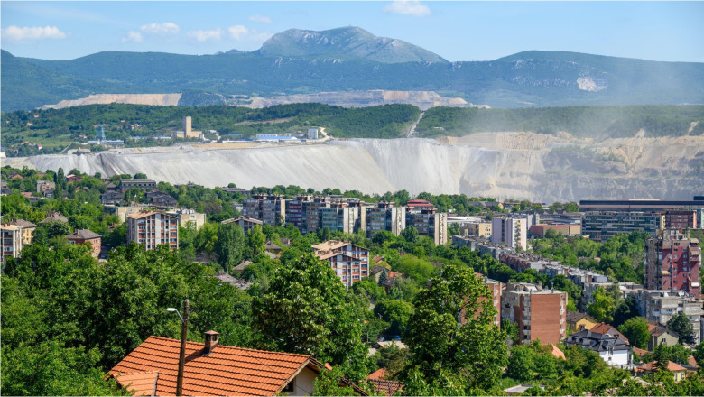 orașul Bor din Serbia și exploatarea minieră din apropiere