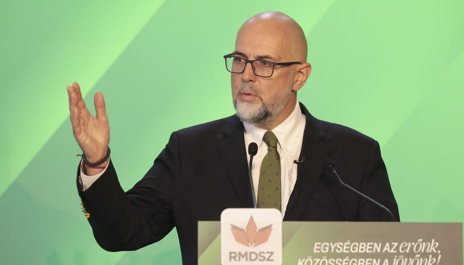 Kelemen Hunor, după consultările informale cu Nicușor Dan: „Prima opțiune este refacerea coaliției”