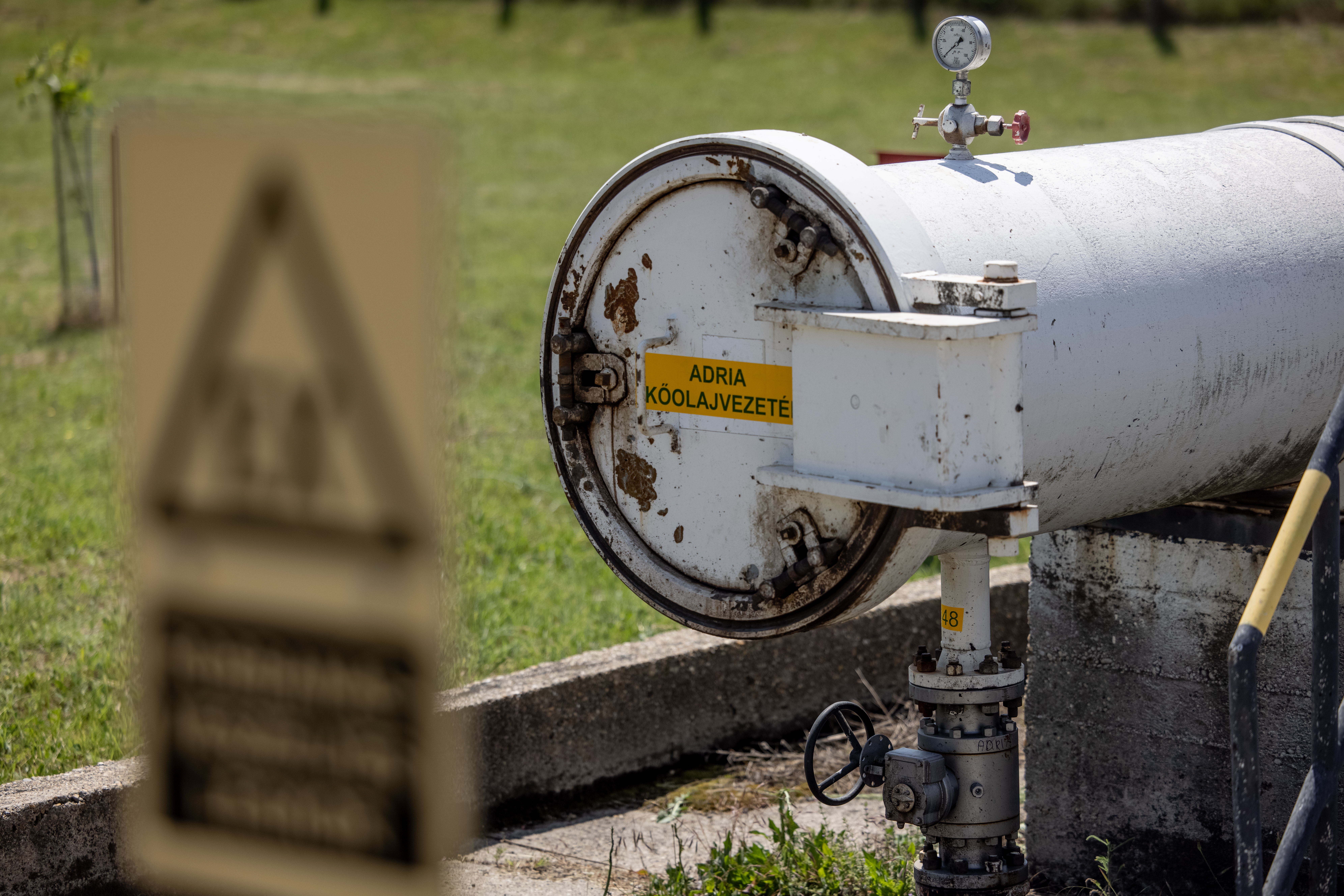 Croația a respins cererea Ungariei și Slovaciei de a permite transportul de petrol rusesc prin oleoductul Adria: Finanțează războiul