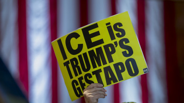 ?Activist Take Trump Tower, Read Names Killed By ICE