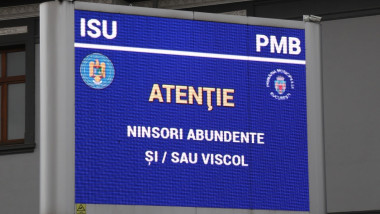 panou atentionare ninsori puternice in bucuresti