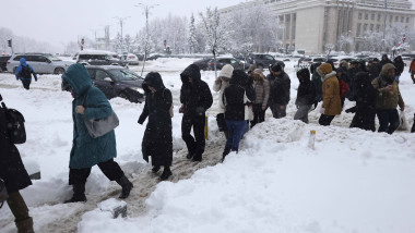 INSTANT_ZAPADA_BUCURESTI_07_INQUAM_Photos_Octav_Ganea