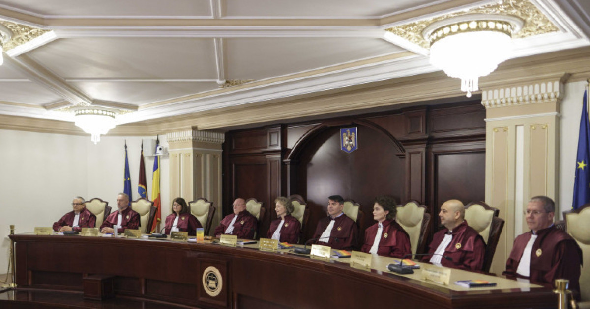 Nicușor Dan, despre decizia CCR cu privire la pensiile magistraților: Judecătorii Curții trăiesc în mijlocul societății