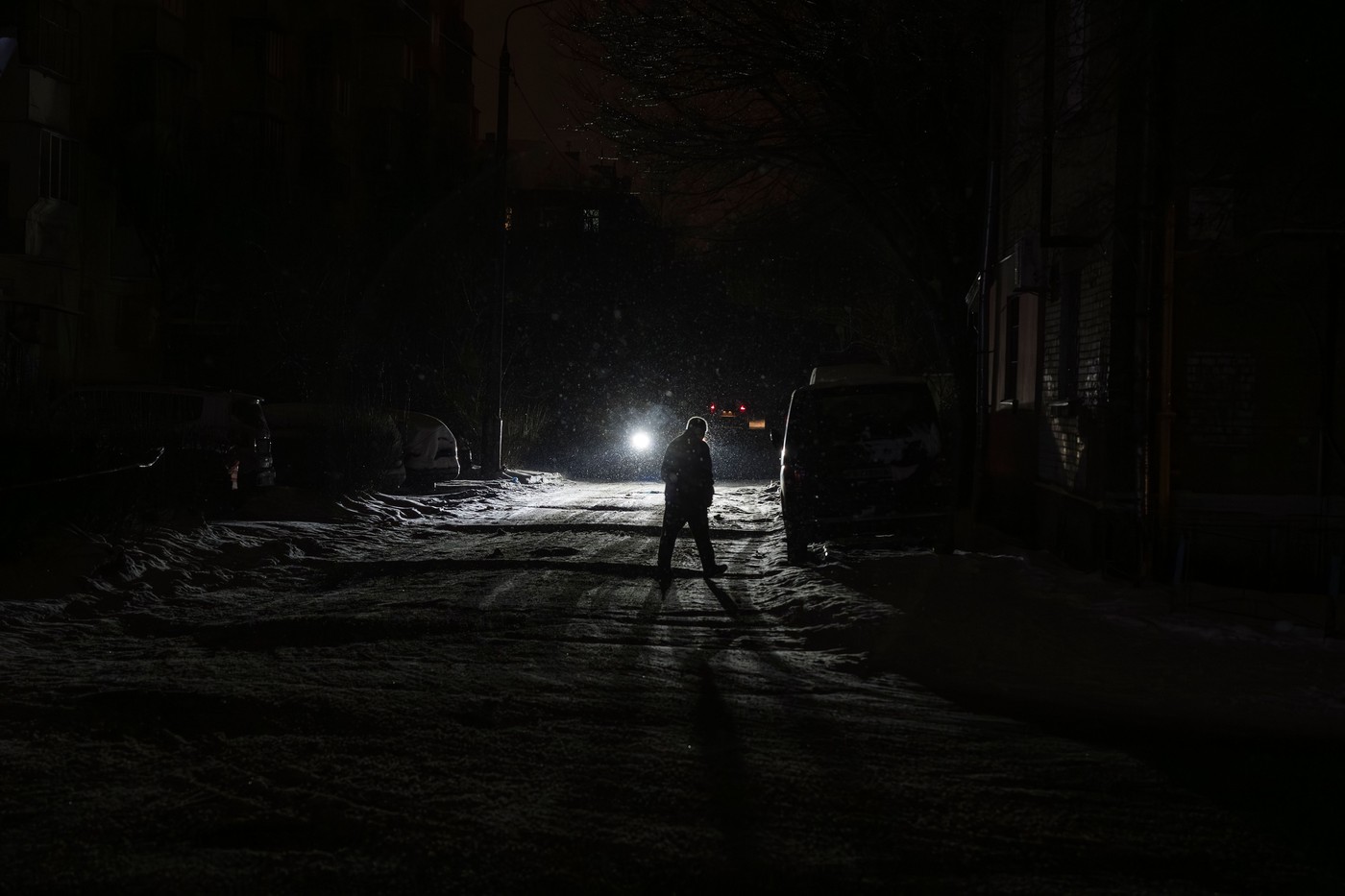 Ucraina mută rețeaua electrică în subteran pentru a o proteja de atacurile rusești