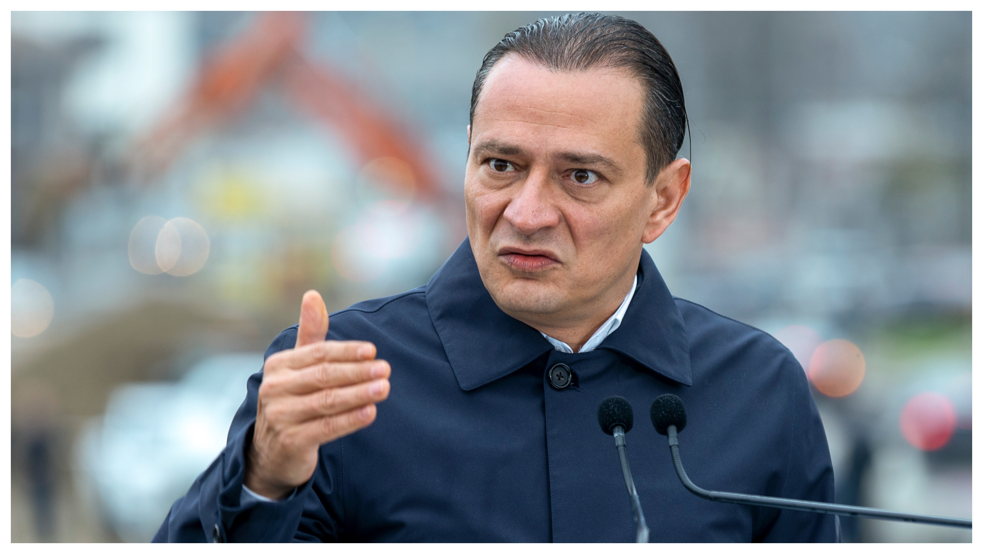 Băluță, atac frontal la Bolojan: „Frânează dezvoltarea României. Și-a dovedit limitele”