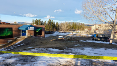 atac a un liceu din canada