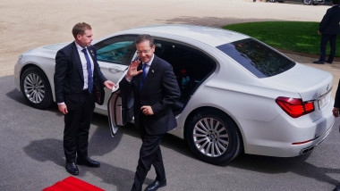 IsraelĂ•s President Isaac Herzog arrivies to meet with the Governor of Victoria, Her Excellency Professor the Hon Margare