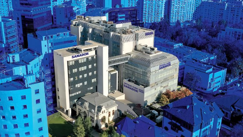 Un sfert de secol în care performanța medicală a devenit normalitate în România