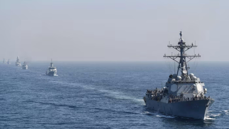 NAVE AMERICANE PE MARE