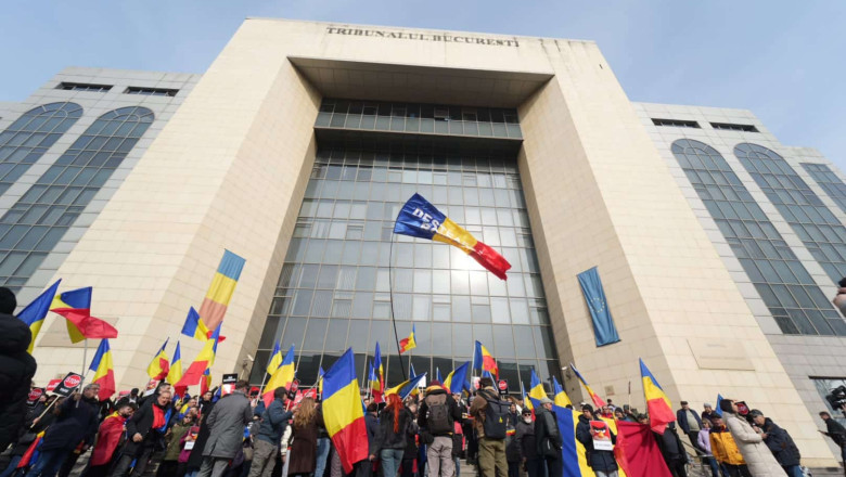 protest aur tribunalul bucuresti