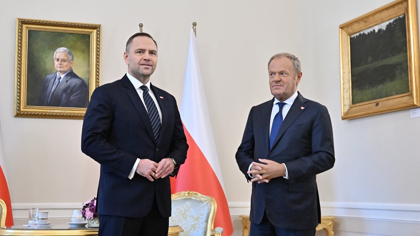 Cel mai mare împrumut SAFE din UE este în pericol din cauza războiului politic dintre președintele și premierul Poloniei