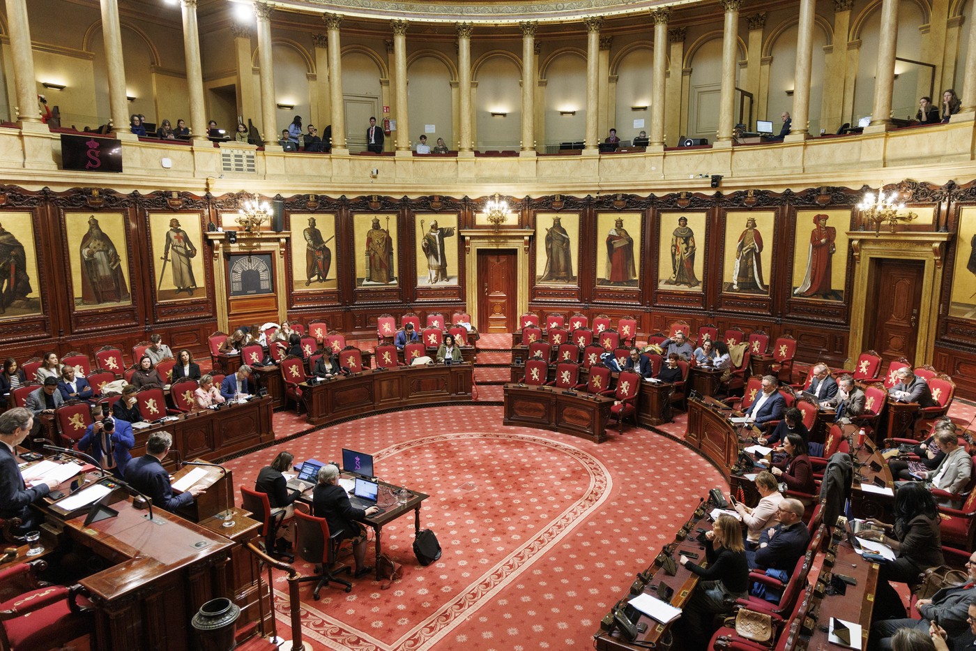 După 600 de zile, Bruxelles-ul are în sfârşit un guvern regional. „Capitala Europei” se apropie de o criză financiară