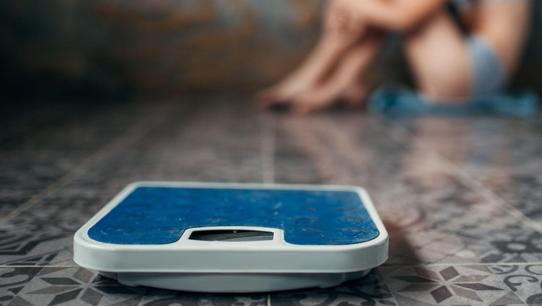 cantar langa o fata anorexica