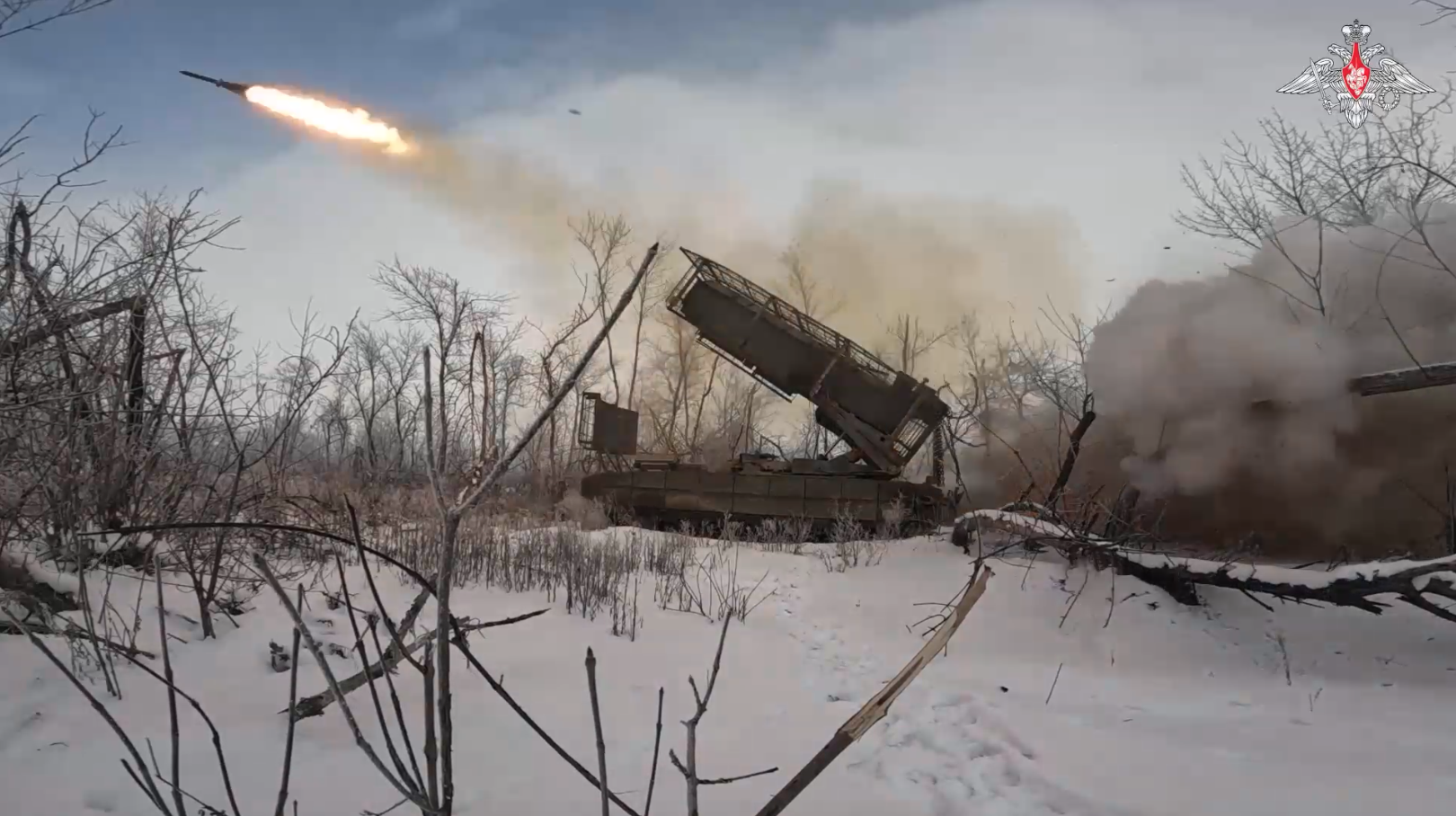 Rusia a trimis în Ucraina un nou lansator de rachete termobarice, TOS-3 „Dragon”. Care sunt punctele lui slabe