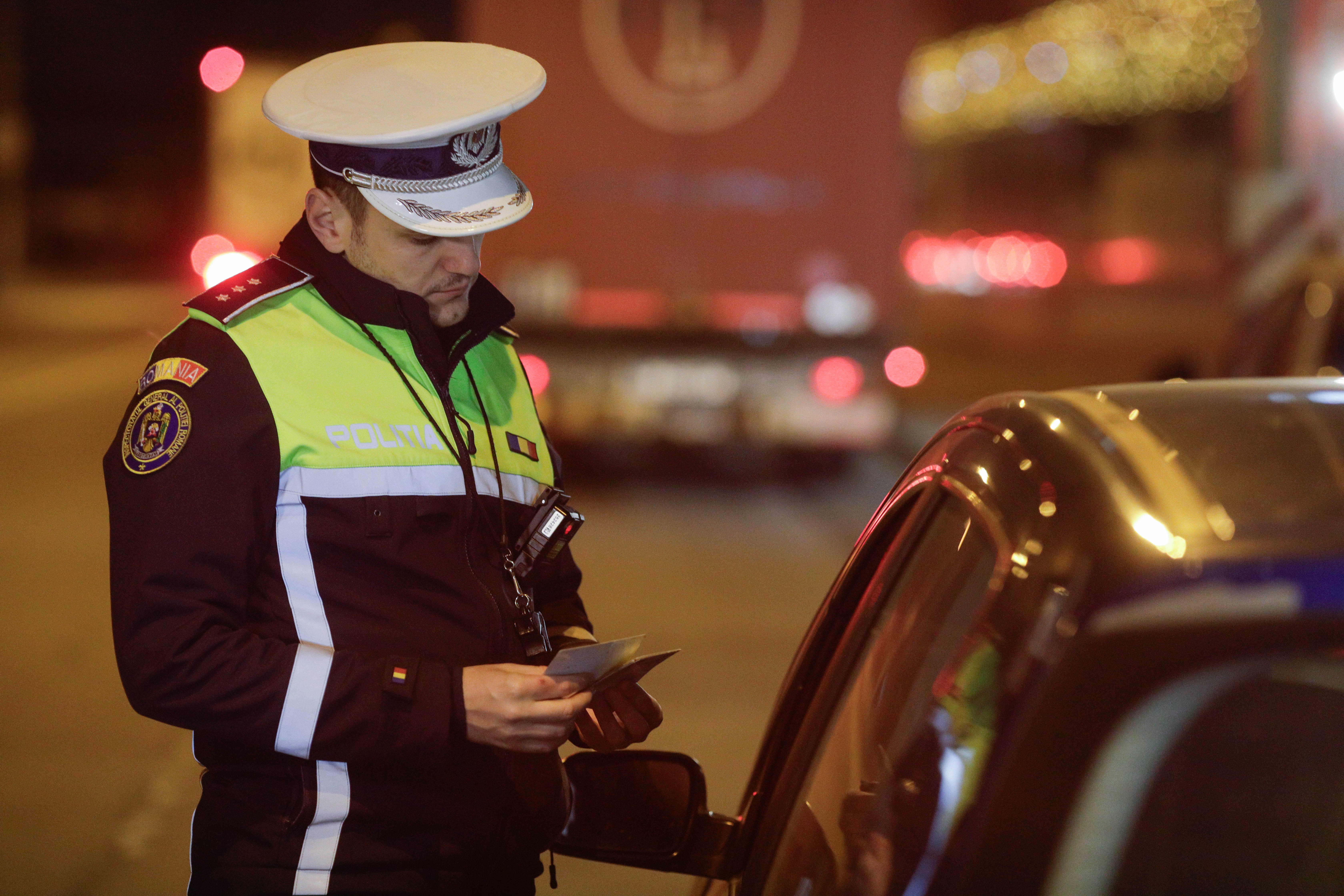 Câte zile rămâi fără permis dacă nu plătești amenzile de circulație. Explicațiile ministrului Cseke Attila