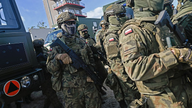 soldati polonia armata polonia
