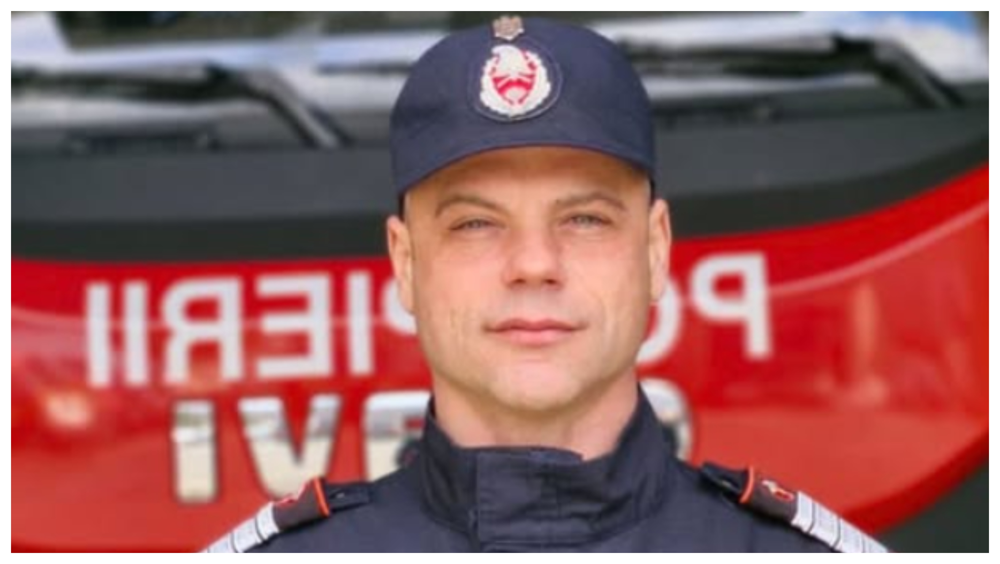 Acțiune rapidă în Piatra-Neamț: un pompier a reușit să scoată o femeie dintr-o casă în flăcări