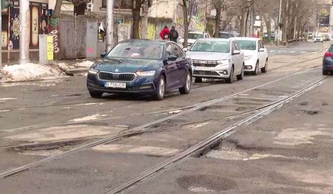 Gropile din București: Daniel Băluță spune când vor fi rezolvate „urgențele” și când vom avea o „situație cu adevărat rezonabilă”