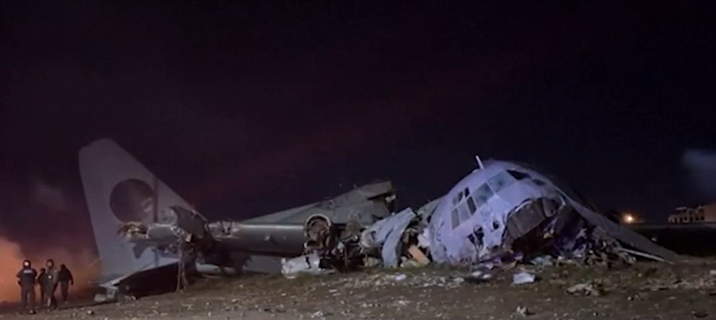 Accident de avion în Bolivia: cel puțin 15 morți. Aeronava transporta bani: confruntări între poliție și oamenii care adunau bancnotele