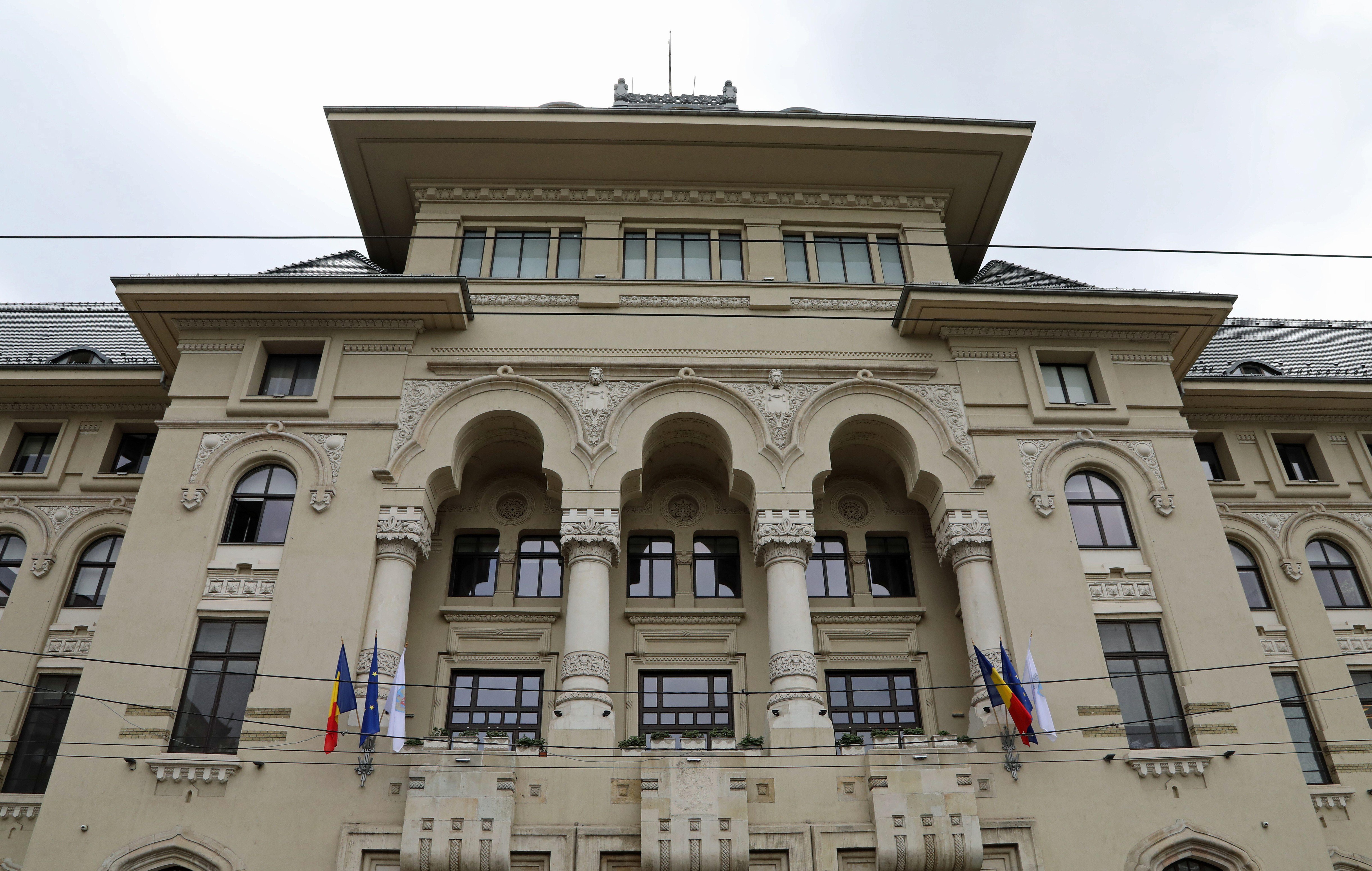 Majoritatea locuitorilor Capitalei cred că România merge în direcția greșită. În cine au bucureștenii cea mai mare încredere (sondaj)