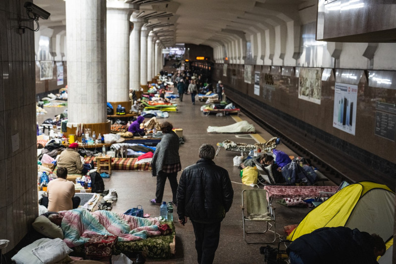 metrou harkov bombardamente adapost