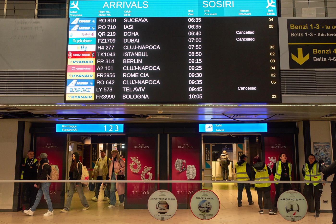 Încă 29 de zboruri din sau spre București au fost anulate din cauza războiului din Orientul Mijlociu. Ce destinații sunt vizate