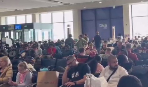 Români reveniți în țară din Orientul Mijlociu, nemulțumiți că și-au plătit singuri biletele. Diferența dintre zbor asistat și evacuare