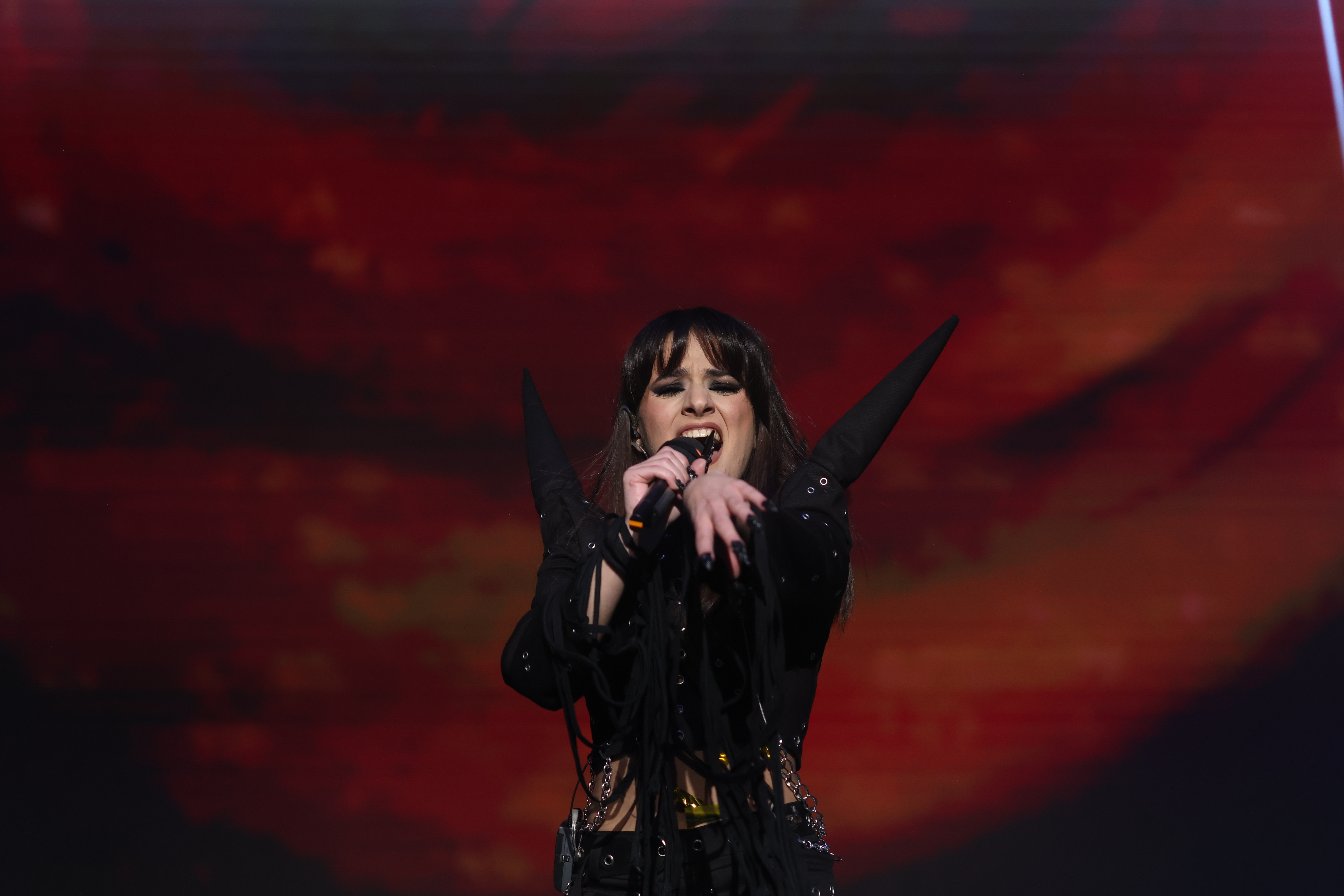 Ce note a primit România la Eurovision. Jurii de specialitate din 18 țări nu i-au acordat Alexandrei Căpitănescu niciun punct