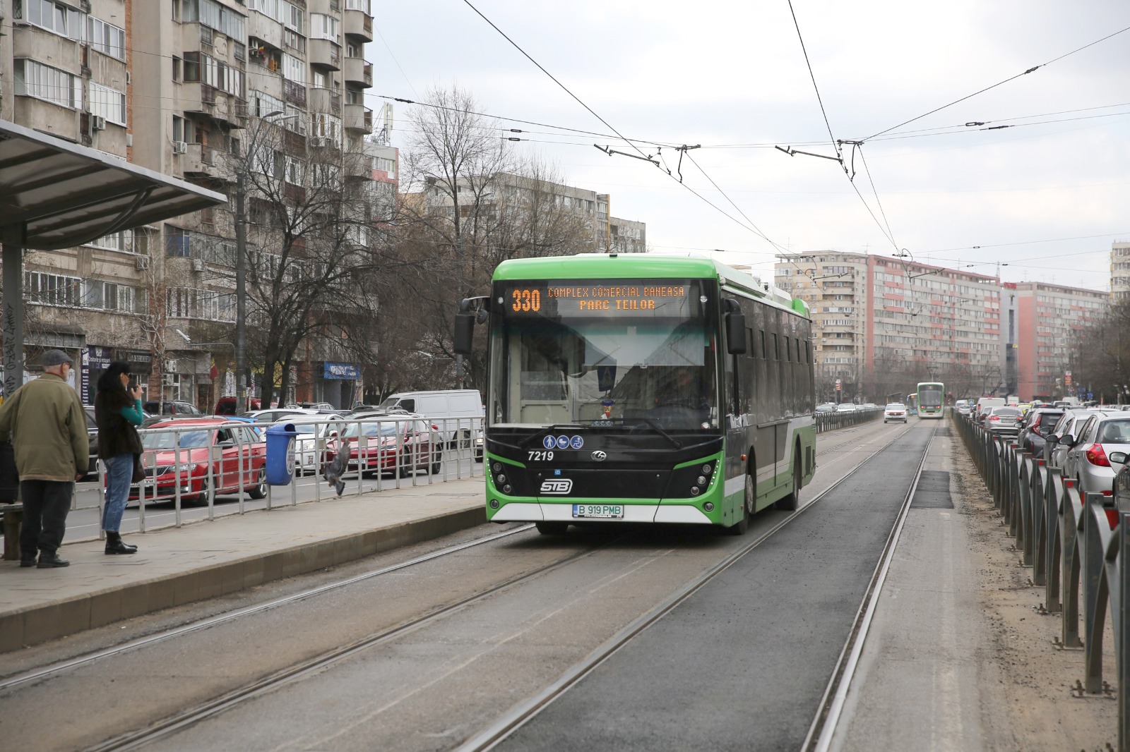 Autobuzele STB vor circula din nou pe liniile de tramvai, începând de sâmbătă. Anunțul Primăriei Capitalei