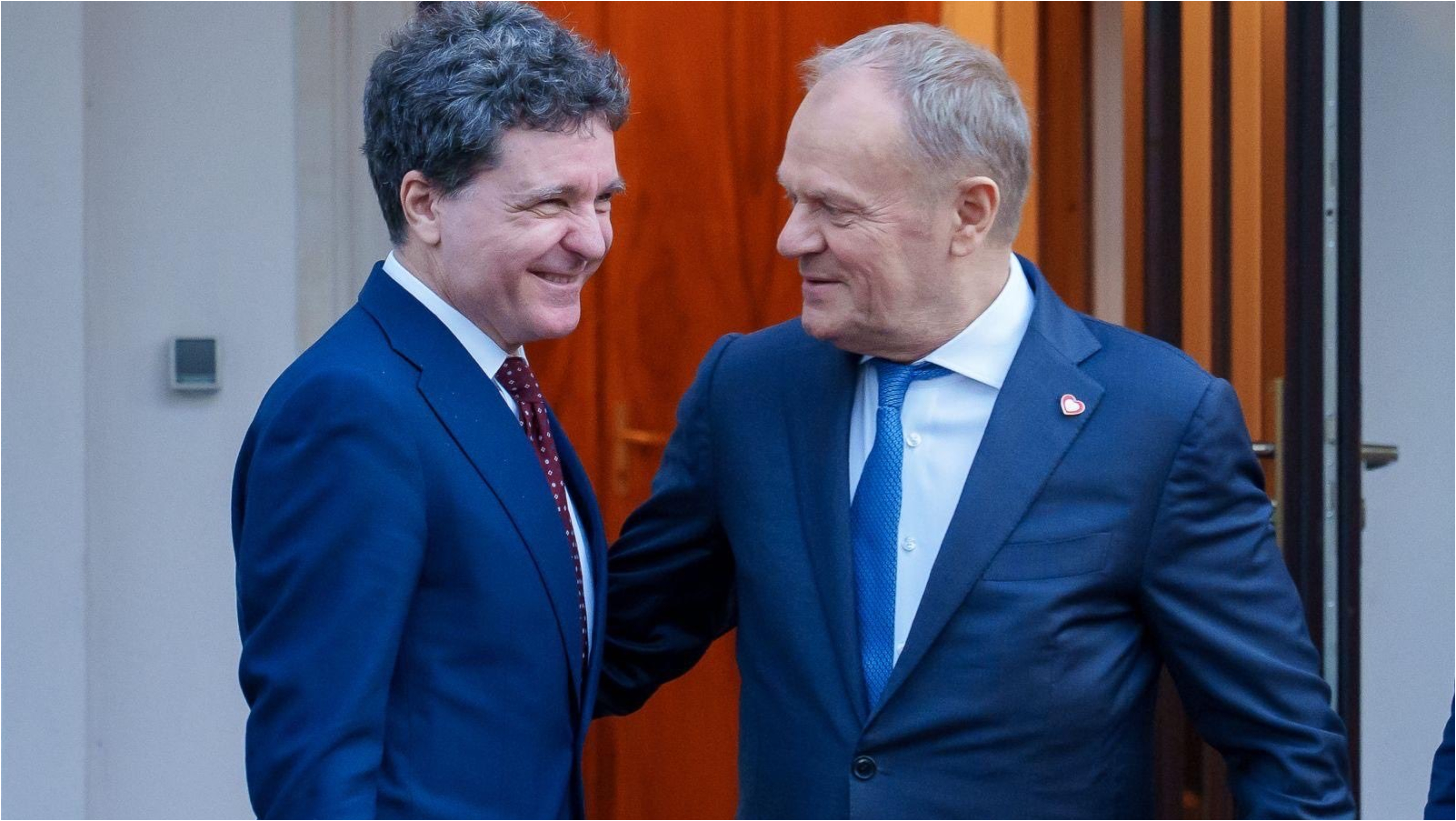 Nicușor Dan, întâlnire cu premierul polonez Donald Tusk. Apărarea în NATO, Ucraina și R. Moldova, printre temele discutate