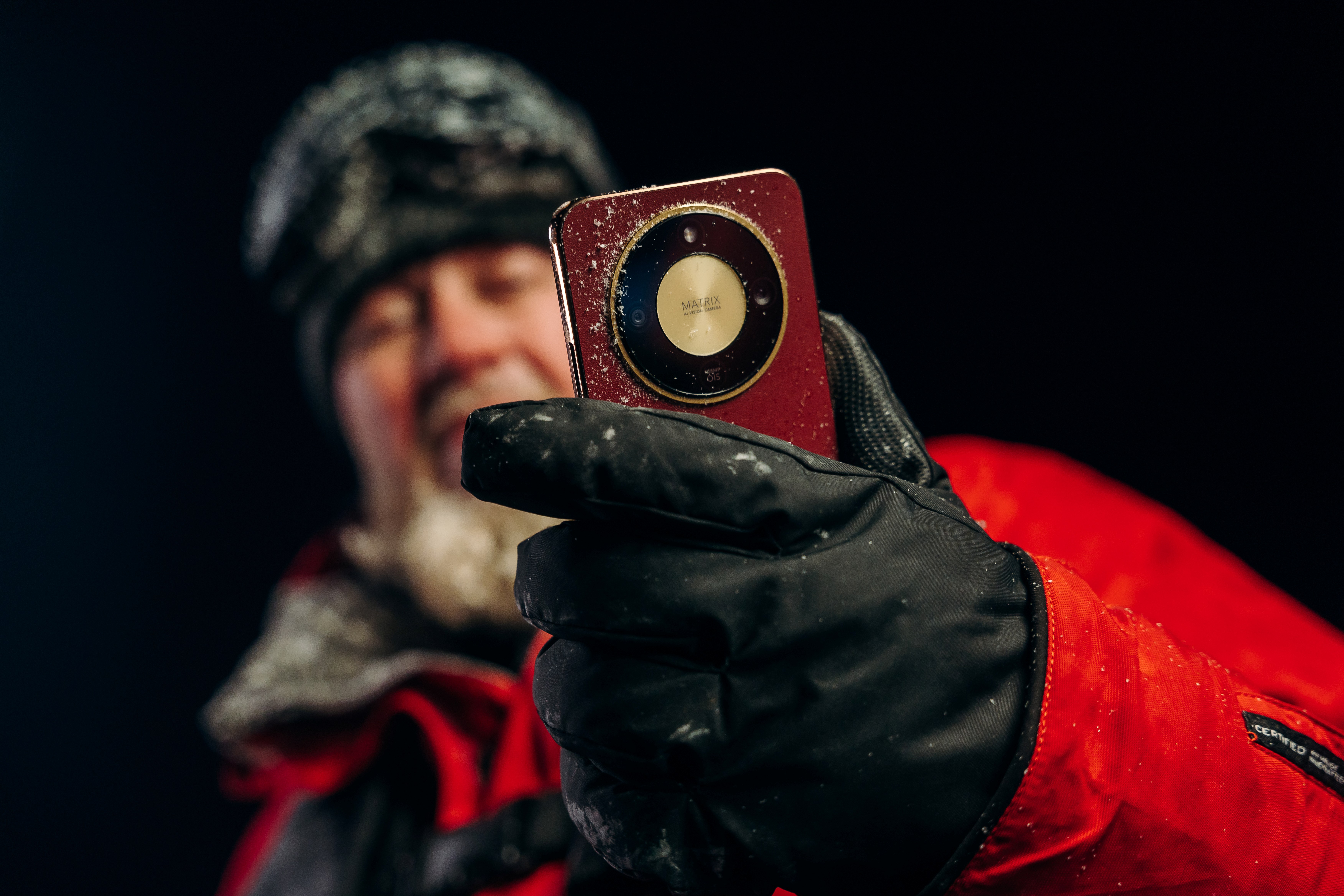 (P) Cum alegem un smartphone în 2026. De la performanță la rezistență și utilizare în viața de zi cu zi