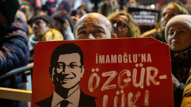 Demonstrație de susținere a lui Ekrem İmamoğlu