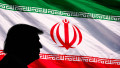 Silueta lui Donald Trump pe fundalul steagului iranian